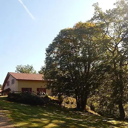 De La Rougeterre Chalet *