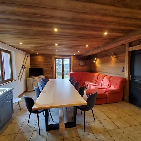 Σαλέ De La Rougeterre *