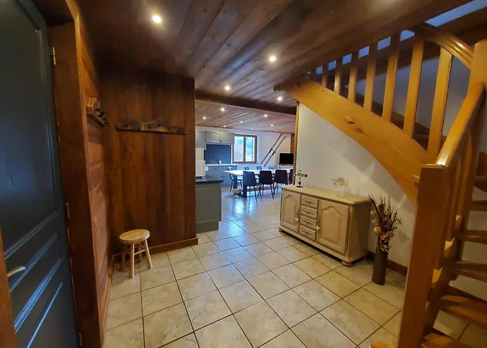 샬레 De La Rougeterre 르메니